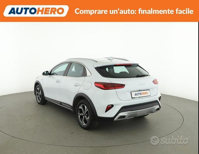 Usata Kia XCeed Urban 119 CV (87 kW) 2022 Bianco SUV