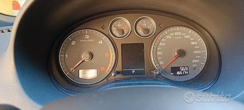 Usata Audi A3 Cabriolet 150 CV (110 kW) 2014 Nero Cabrio