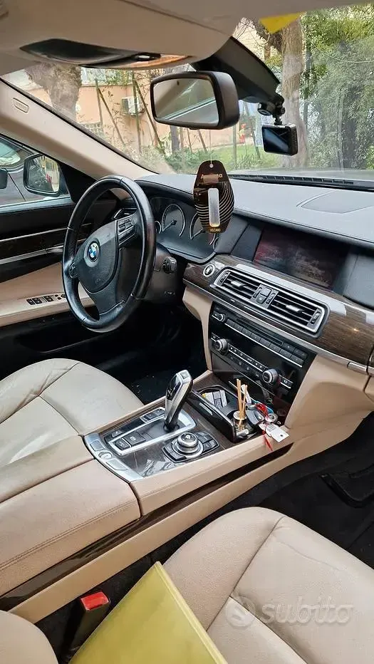 Usata BMW 730 2012 Nero Berlina