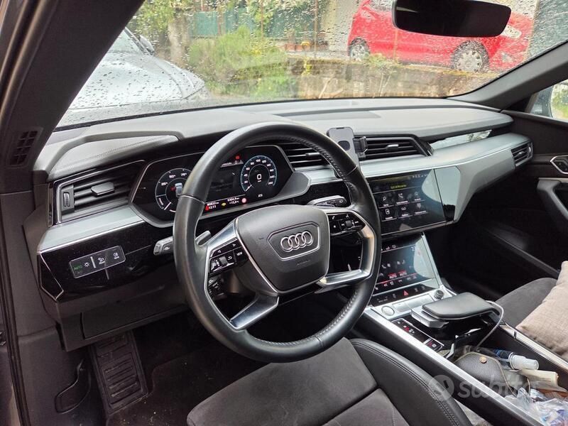 Usata Audi e-tron Advanced Plus 300 kW (408 CV) 2020 Grigio SUV