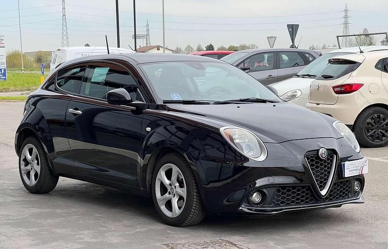 Usata Alfa Romeo MiTo 95 CV (69 kW) 2017 Nero Utilitaria
