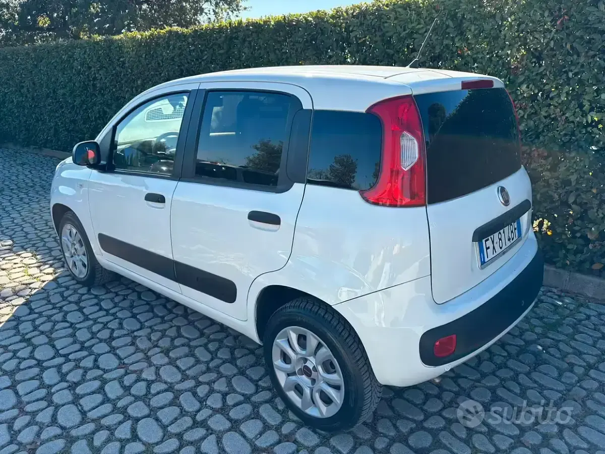 Usado Fiat Panda 4x4 Pop 85 HP (62 kW) 2019 Branco Citadino