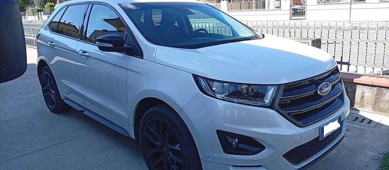 Bianco Usata 2017 Ford Edge ST-Line SUV | 17.500 € (Buon prezzo) - Immagine 1/4