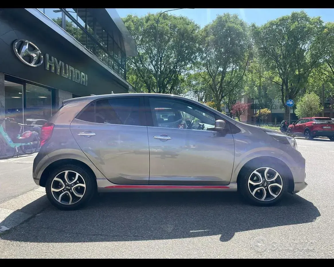 Usata Kia Picanto GT-Line 67 CV (49 kW) 2020 Grigio Utilitaria