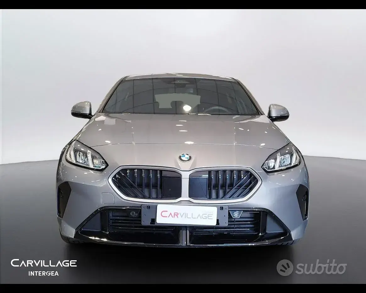 Usata BMW 118 M Sport 150 CV (110 kW) 2025 Grigio Utilitaria
