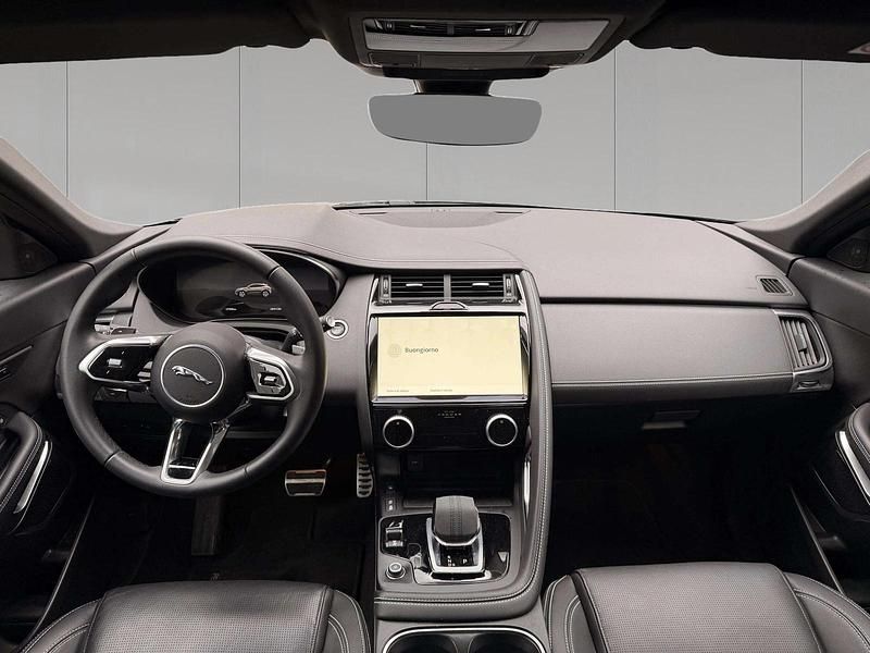 Usata Jaguar E-Pace R-Dynamic 163 CV (119 kW) 2025 Eiger grey SUV