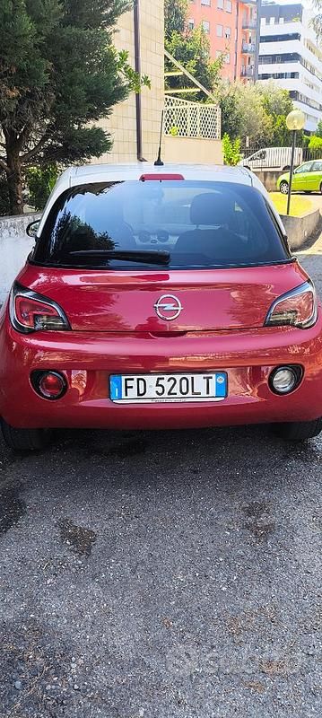 Usata Opel Adam Jam 87 CV (63 kW) 2016 Rosso Utilitaria
