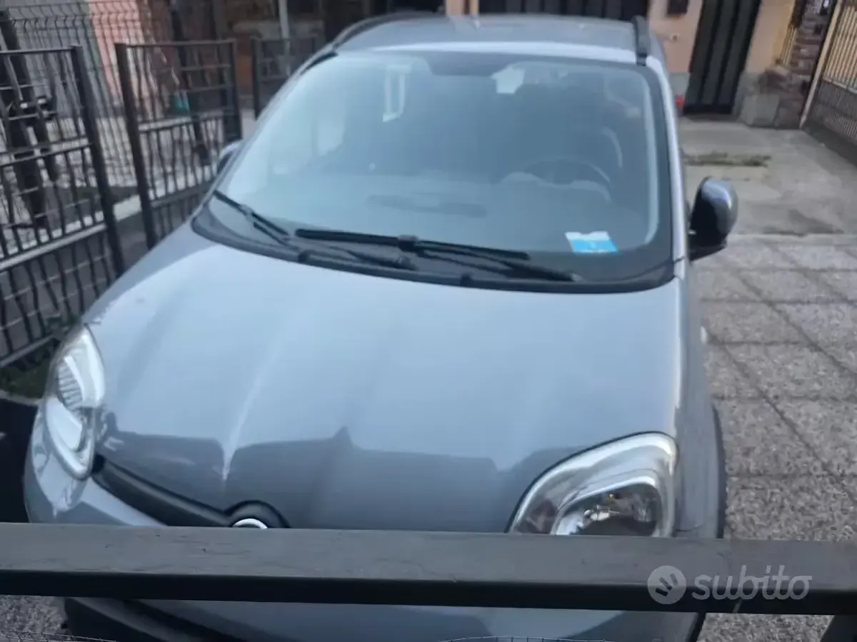 Usata Fiat Panda 69 CV (50 kW) 2022 Grigio Utilitaria