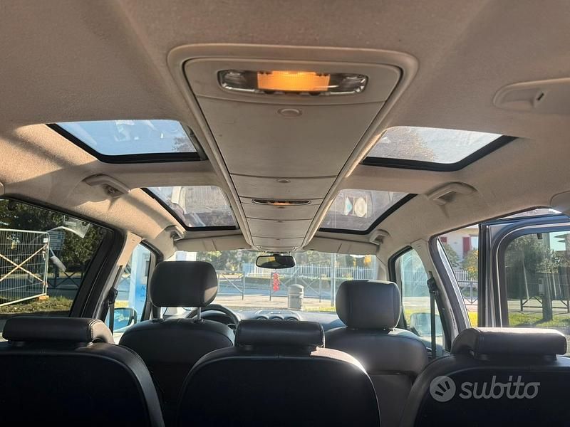 Usata Ford Galaxy 140 CV (102 kW) 2008 Grigio Monovolume