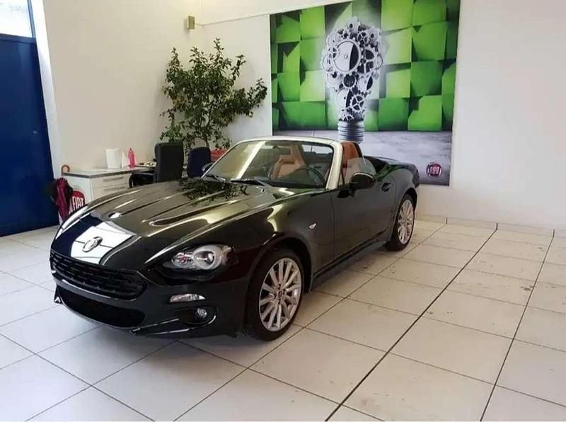 Usata Fiat 124 Spider Lusso 140 CV (102 kW) 2017 Cabrio