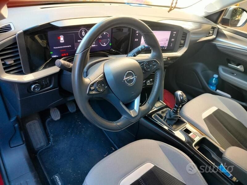 Usata Opel Mokka 131 CV (96 kW) 2023 Rosso SUV