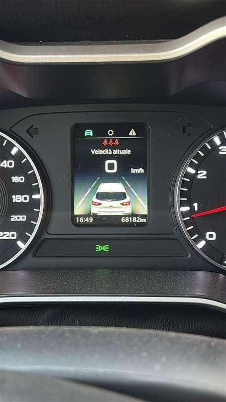 Usata MG ZS Comfort 106 CV (77 kW) 2022 Arancione SUV