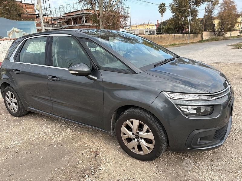 Usata Citroën C4 Picasso Live 120 CV (88 kW) 2017 Grigio Monovolume