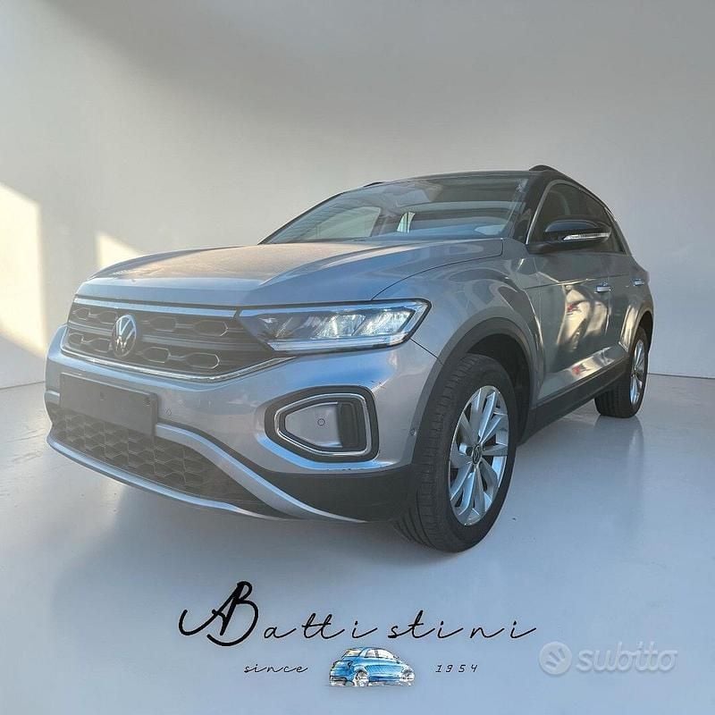 Usata VW T-Roc Life 2023 Grigio SUV
