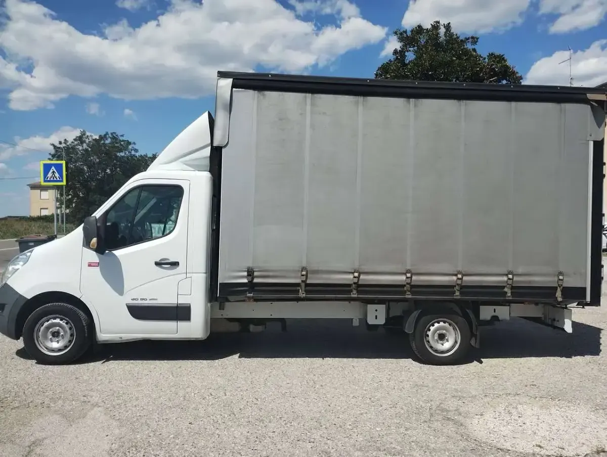 Usata Renault Master 114 CV (83 kW) 2018 Bianco Furgone