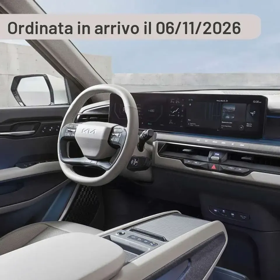 Nuova Kia EV9 GT-Line 113 kW (154 CV) 2025 Argento SUV