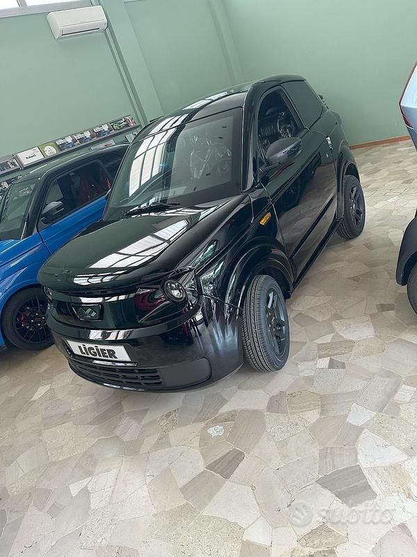 Nuova Ligier Myli 2025 Nero Utilitaria