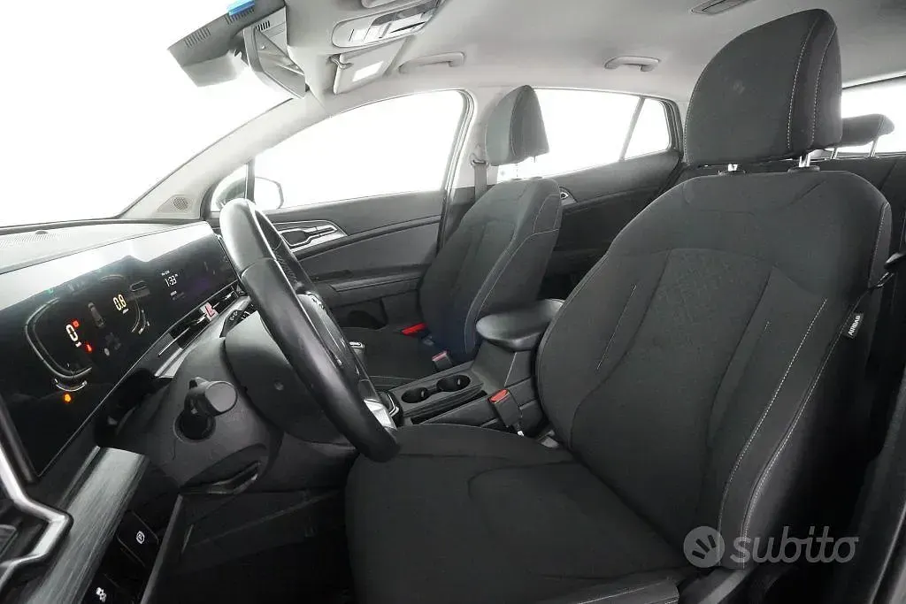 Usata Kia Sportage 136 CV (100 kW) 2022 Grigio SUV