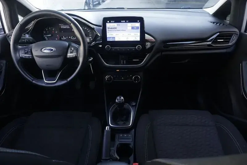 Usata Ford Fiesta Titanium 75 CV (55 kW) 2023 Argento Utilitaria