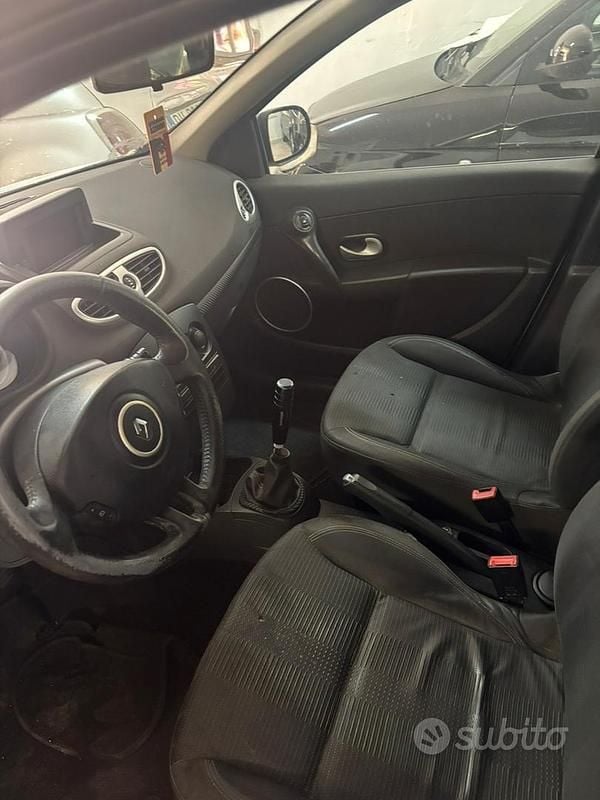 Usata Renault Clio II 2010 Bianco Utilitaria