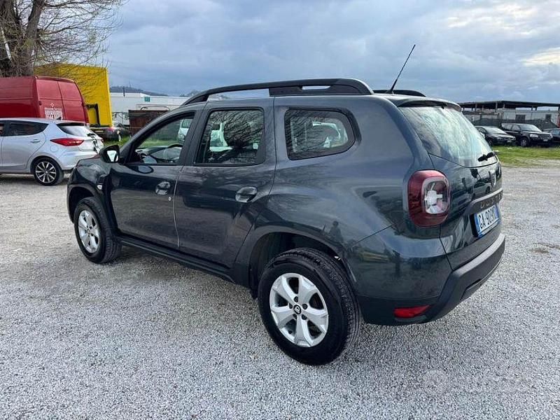 Usata Dacia Duster Prestige 115 CV (84 kW) 2020 Grigio SUV