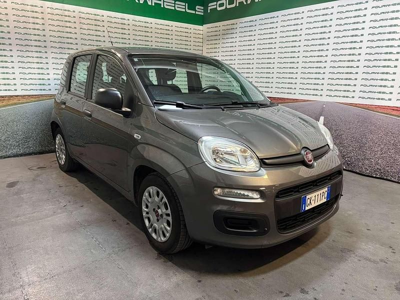 Usata Fiat Panda S 69 CV (50 kW) 2022 Grigio Utilitaria