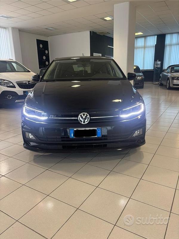 Usata VW Polo Highline 90 CV (66 kW) 2020 Nero Utilitaria