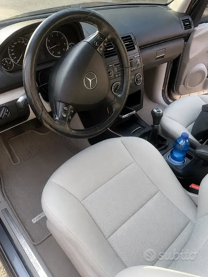Usata Mercedes A150 95 CV (69 kW) 2008 Bluazzurro Station wagon