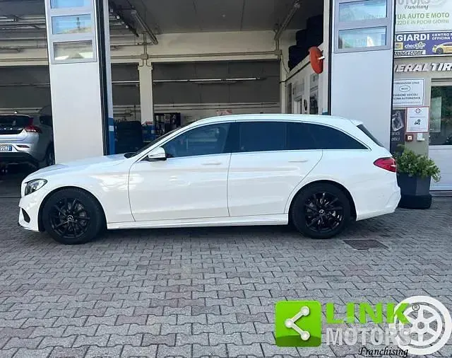 Usata Mercedes C220 Premium 170 CV (125 kW) 2015 Bianco Station wagon