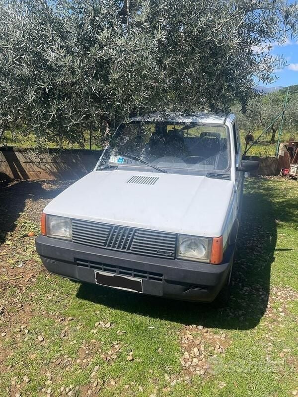 Usata Fiat Panda 4x4 50 CV (36 kW) 1990 Bianco Utilitaria