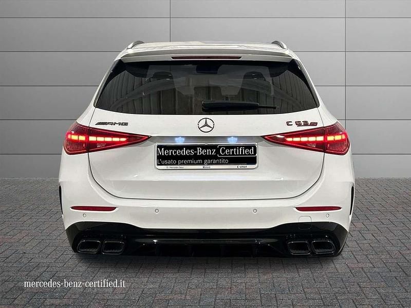 Usata Mercedes C63 AMG Premium Plus 476 CV (350 kW) 2024 Bianco opalite bright designo Station wagon