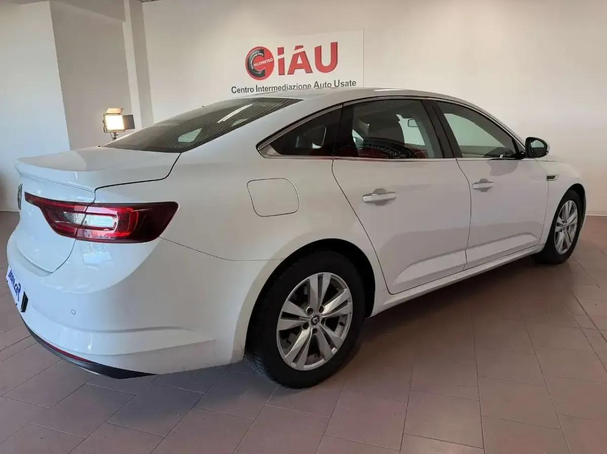 Usata Renault Talisman Zen 131 CV (96 kW) 2018 Bianco Berlina