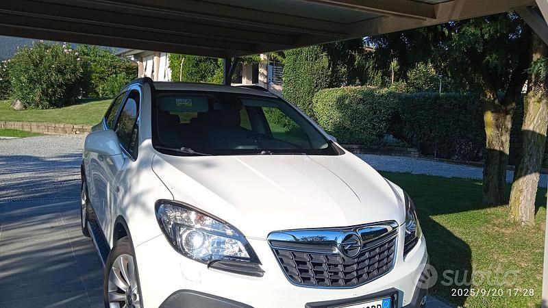 Bianco Usata 2015 Opel Mokka SUV | 9200 € (Buon prezzo) - Immagine 1/4