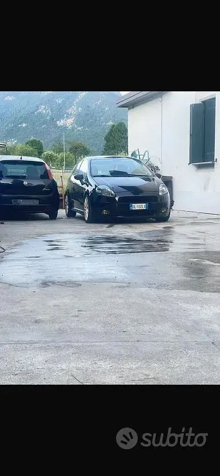 Usata Fiat Grande Punto Sport 90 CV (66 kW) 2007 Nero Utilitaria