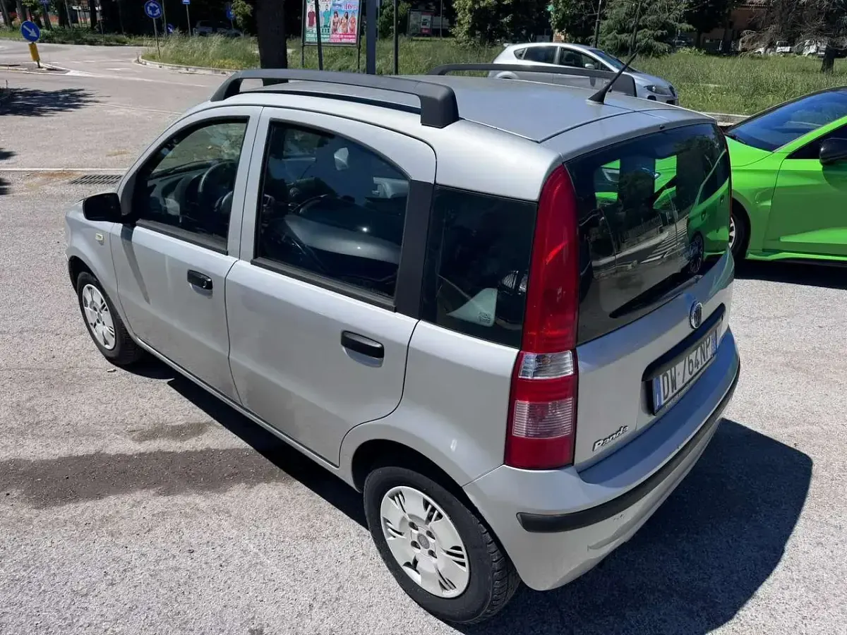 Usata Fiat Panda Emotion 60 CV (44 kW) 2009 Argento Utilitaria