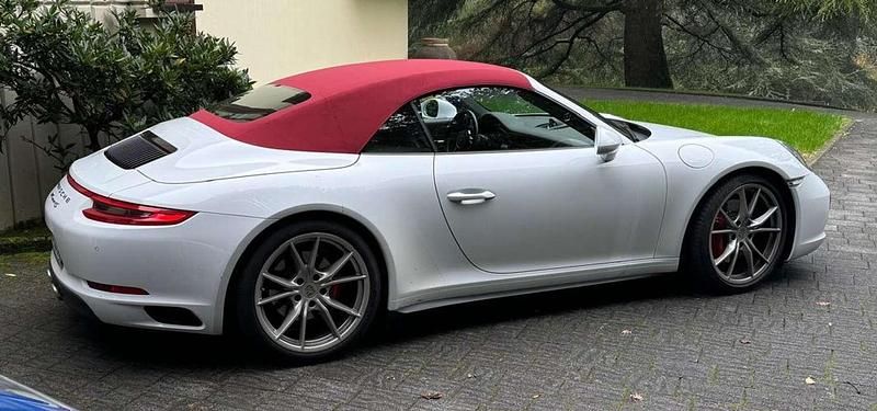 Usata Porsche 911 420 CV (308 kW) 2016 Bianco Cabrio