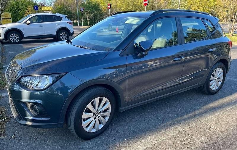 Usata Seat Arona Style 90 CV (66 kW) 2021 Grigio SUV