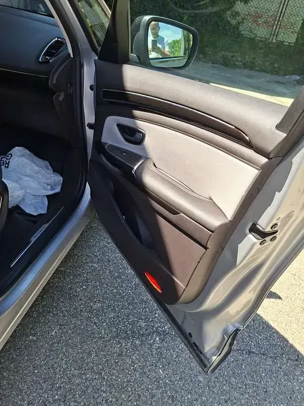 Usata Renault Espace 160 CV (117 kW) 2019 Grigio Monovolume