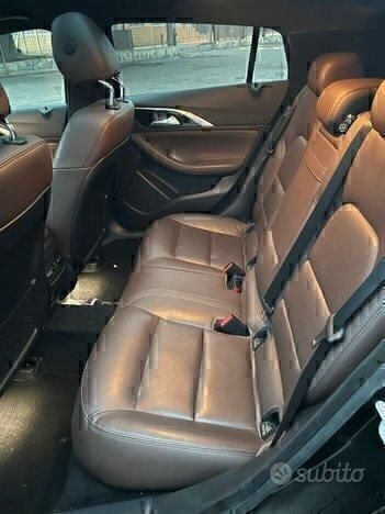 Usata Infiniti QX30 169 CV (124 kW) 2017 Nero SUV