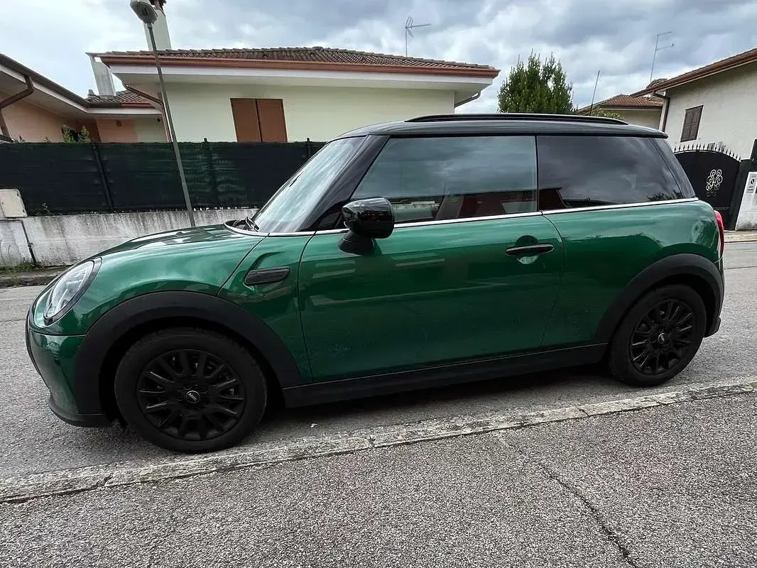 Usata Mini Cooper Coupé 136 CV (100 kW) 2024 Verde Coupé