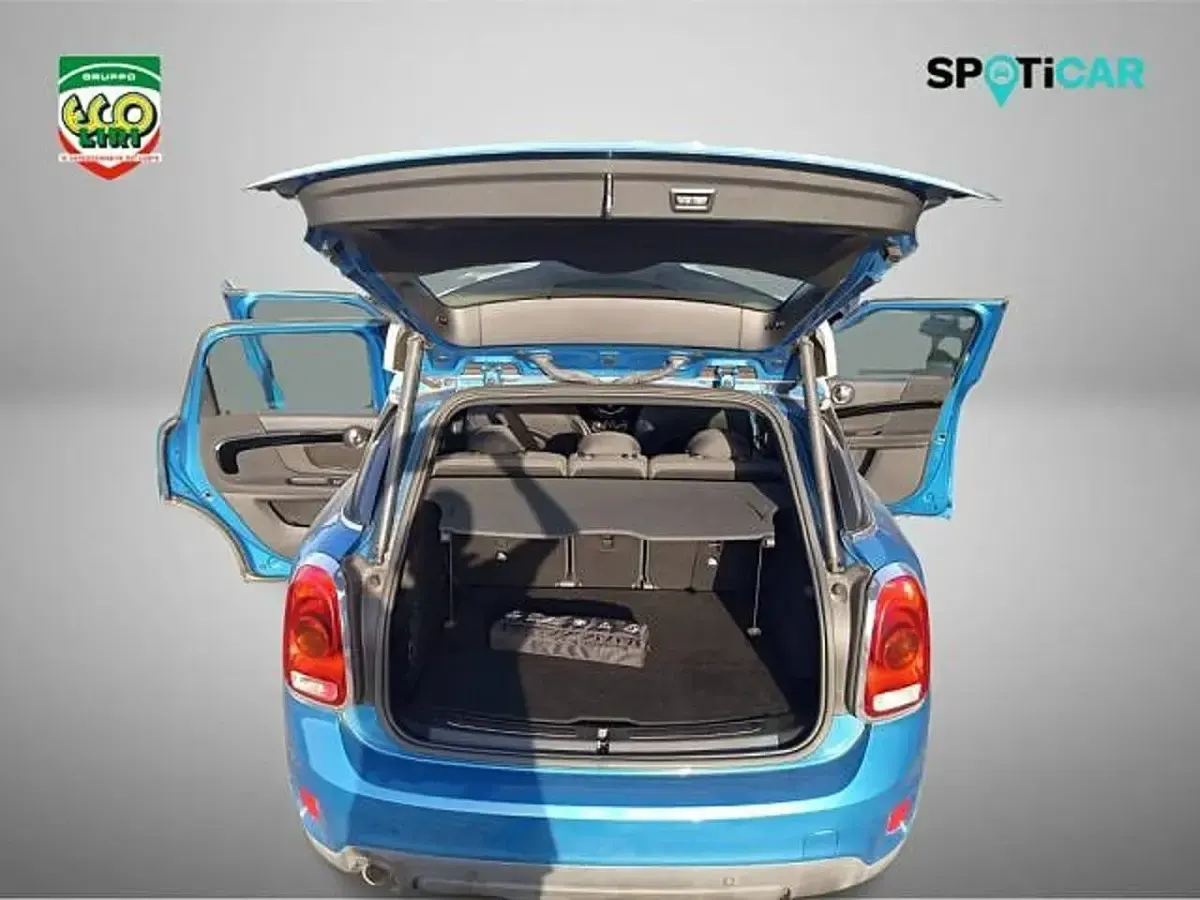 Usata Mini Cooper D 150 CV (110 kW) 2019 Blu Utilitaria