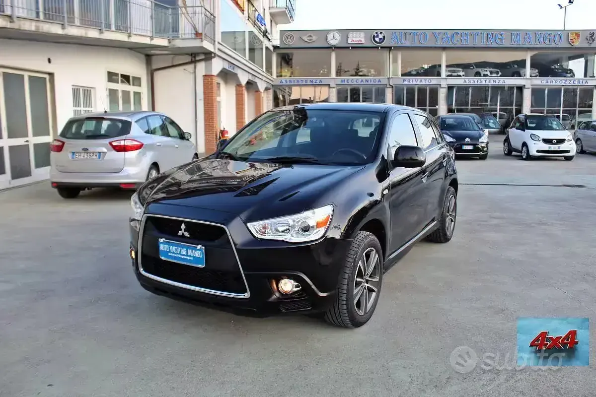 Usata Mitsubishi ASX Invite 151 CV (111 kW) 2011 Nero SUV