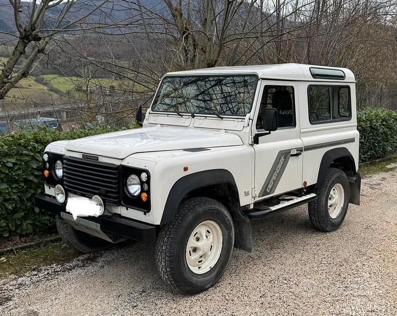 Usata Land Rover Defender 1997 Bianco