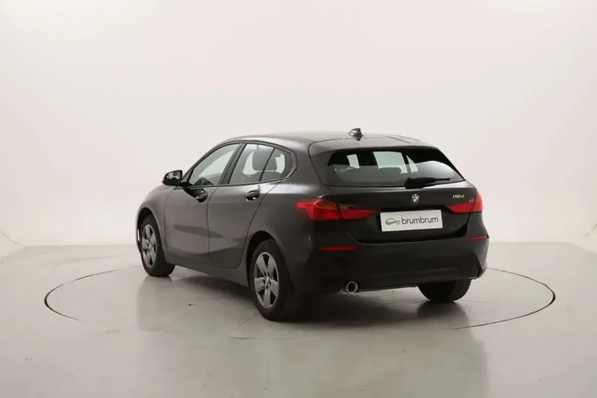 Usado BMW 116 Advantage 116 HP (85 kW) 2023 Preto Citadino