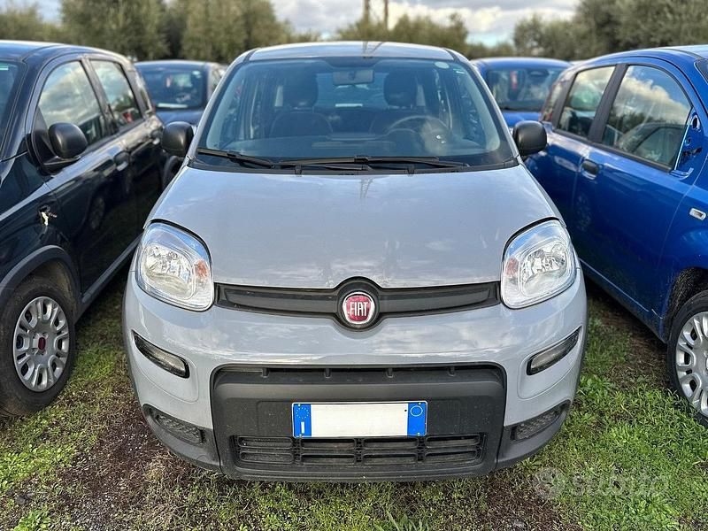 Usata Fiat Panda S 70 CV (51 kW) 2023 Grigio Utilitaria