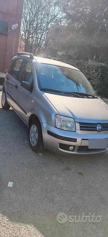 Usata Fiat Panda Dynamic 60 CV (44 kW) 2005 Grigio Utilitaria