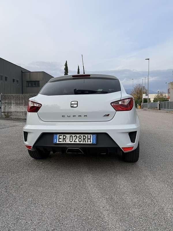 Usata Cupra Ibiza 179 CV (131 kW) 2013 Berlina