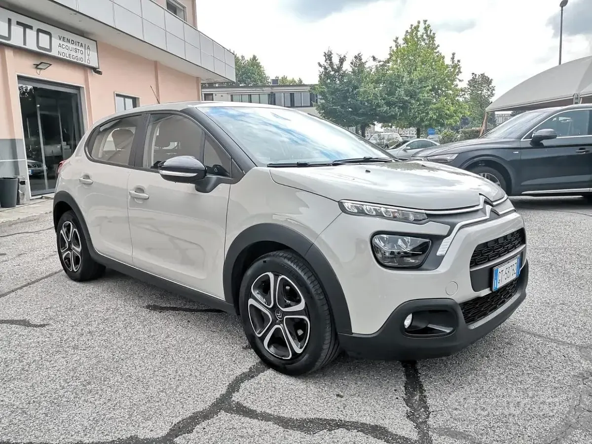 Usata Citroën C3 PureTech 83 CV (61 kW) 2024 Beige Utilitaria