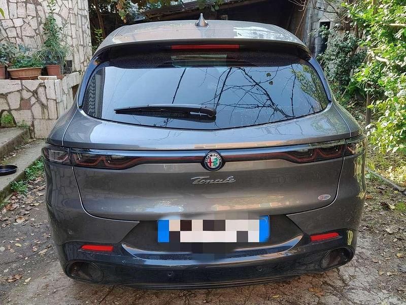 Usata Alfa Romeo Tonale Veloce 160 CV (117 kW) 2024 Grigio SUV