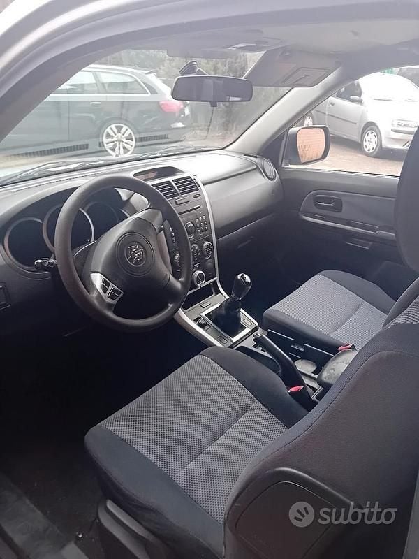 Usata Suzuki Grand Vitara 2008 Grigio SUV